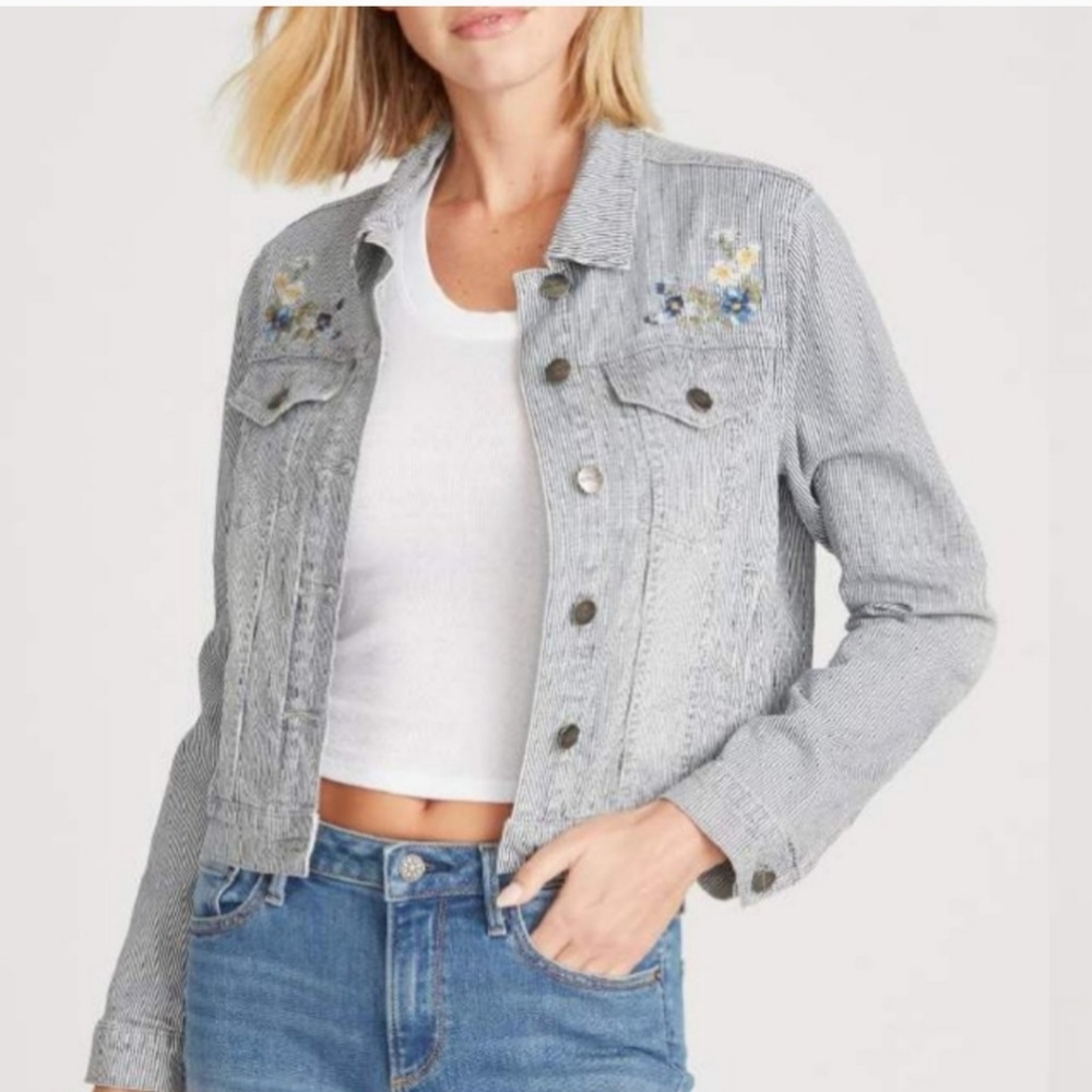 Driftwood Lagoon Striped Floral Embroidered Denim Jacket - Picture 2 of 16
